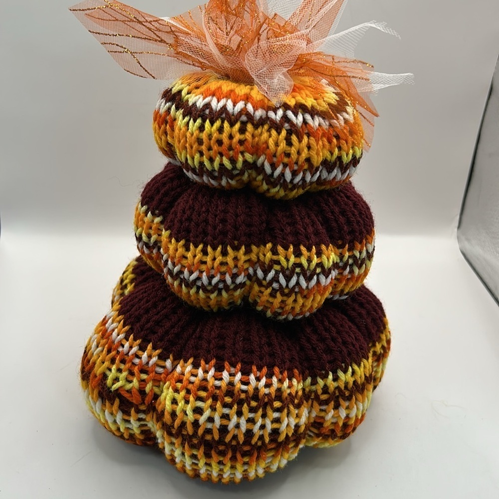 Handcrafted Multicolor Knit Pumpkin stack - Picture 6 of 9